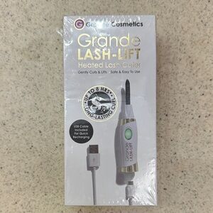 Grande Cosmetics Lash-Lift Heated Lash Curler - Silver